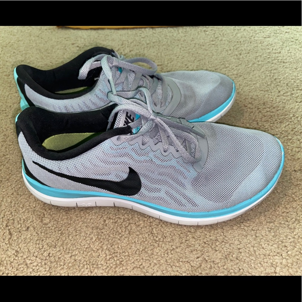 Worn Nike sneakers Size 8.5